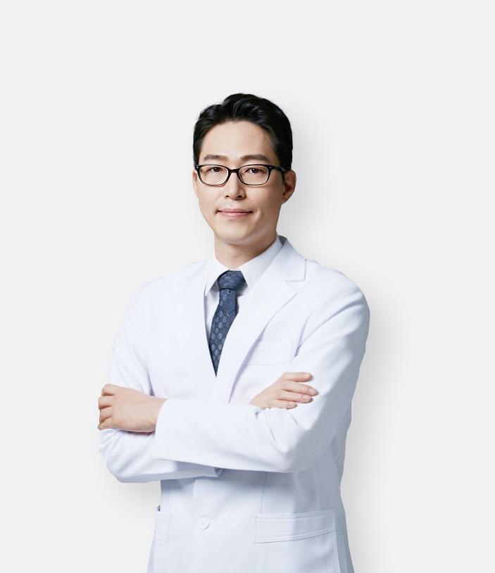 Dr. Kim Joo-Youn di Operasi Plastik AB