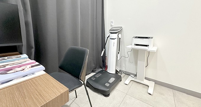 AB Plastic Surgery Lantai 3_Ruang Kosultasi bagian tubuh