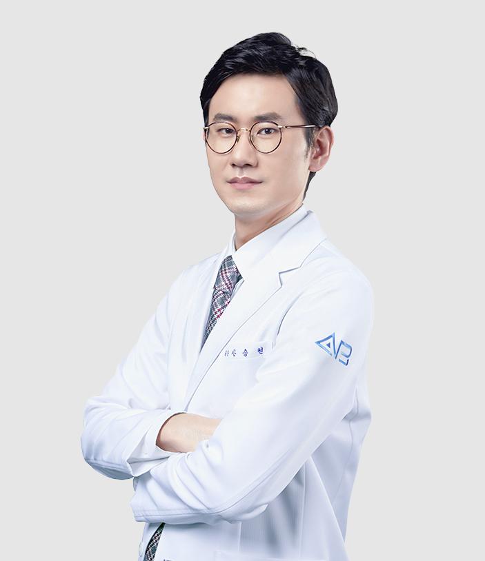 Dr. Ahn Seung-Hyun di Operasi Plastik AB